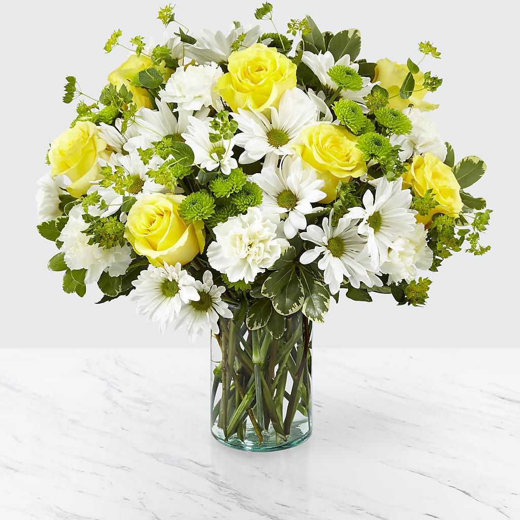 Happy Day Bouquet – Flowers By Mayra Inc, Freeport NY