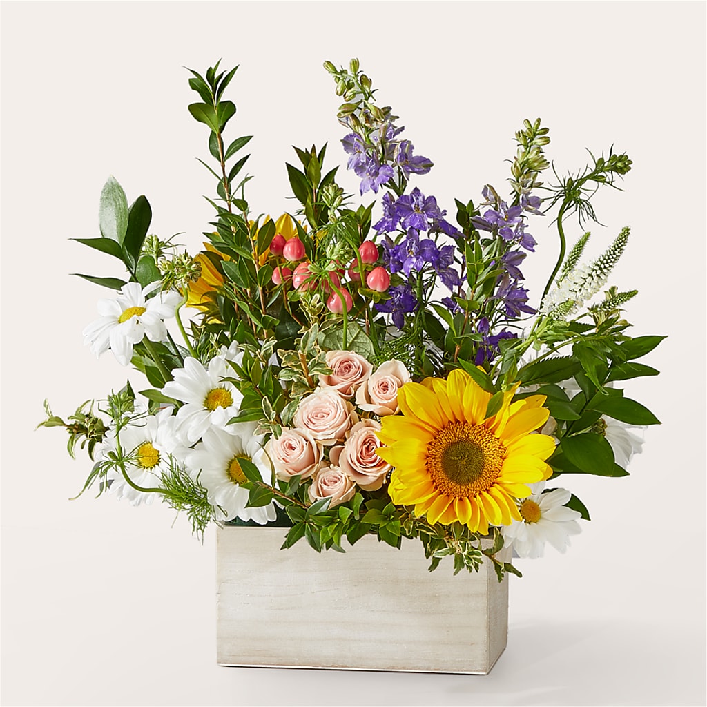 The Good Life Bouquet – Flowers By Mayra Inc, Freeport NY