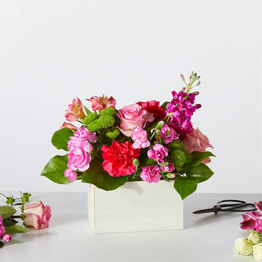 Sweetberry Box – A Florist Original – Flowers By Mayra Inc, Freeport NY