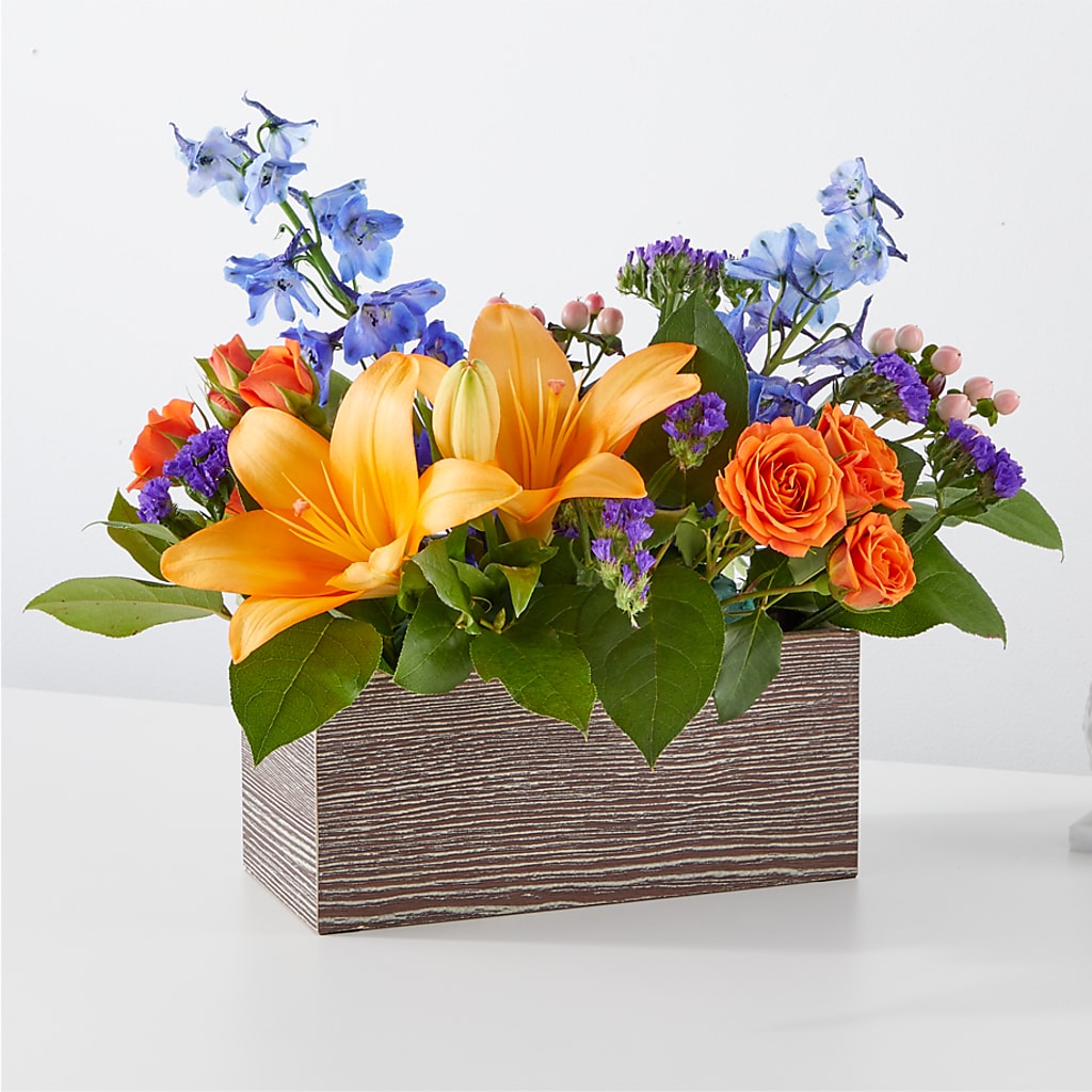 Radiant Citrus Box Bouquet – Flowers By Mayra Inc, Freeport NY