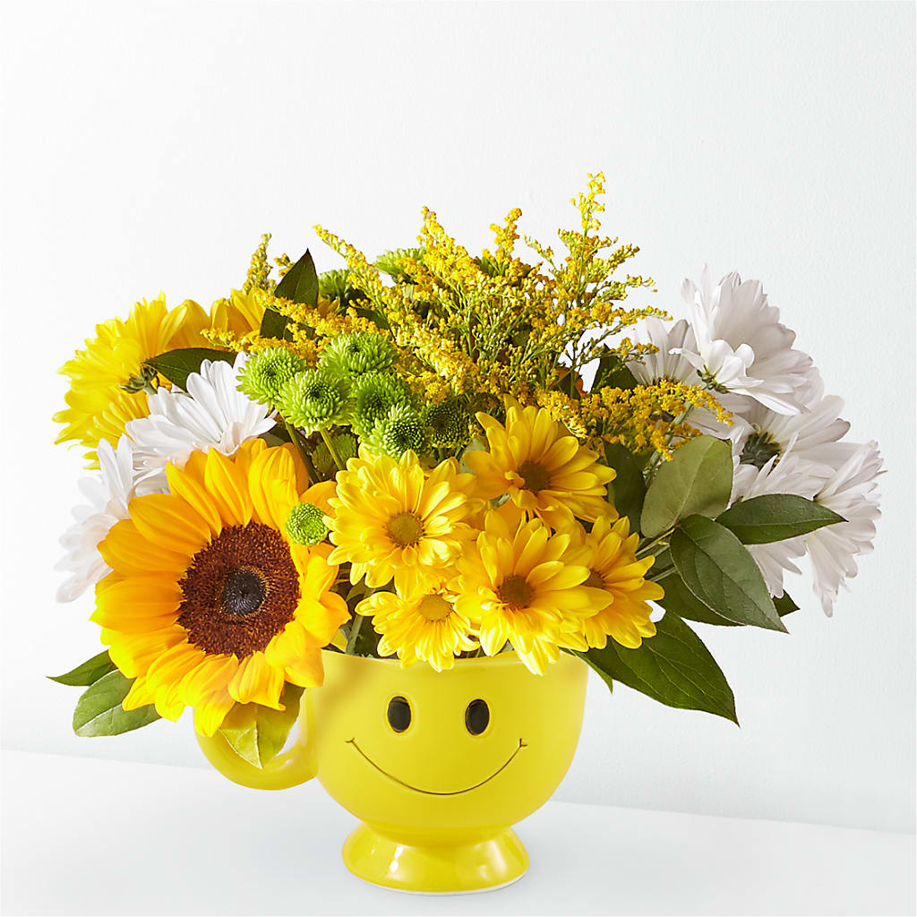 Joyful Smiles Bouquet – Flowers By Mayra Inc, Freeport NY