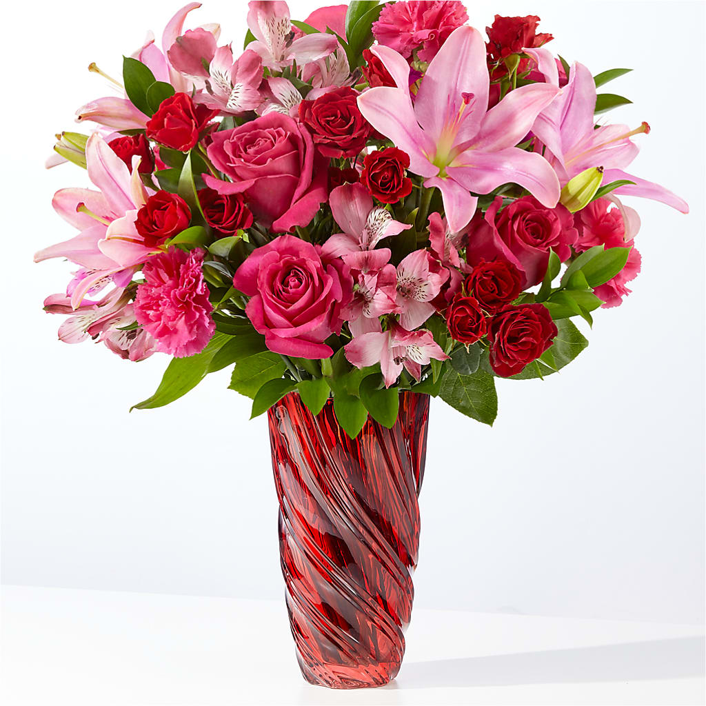 In Love Bouquet with Luxe Swirl Vase – Flowers By Mayra Inc, Freeport NY