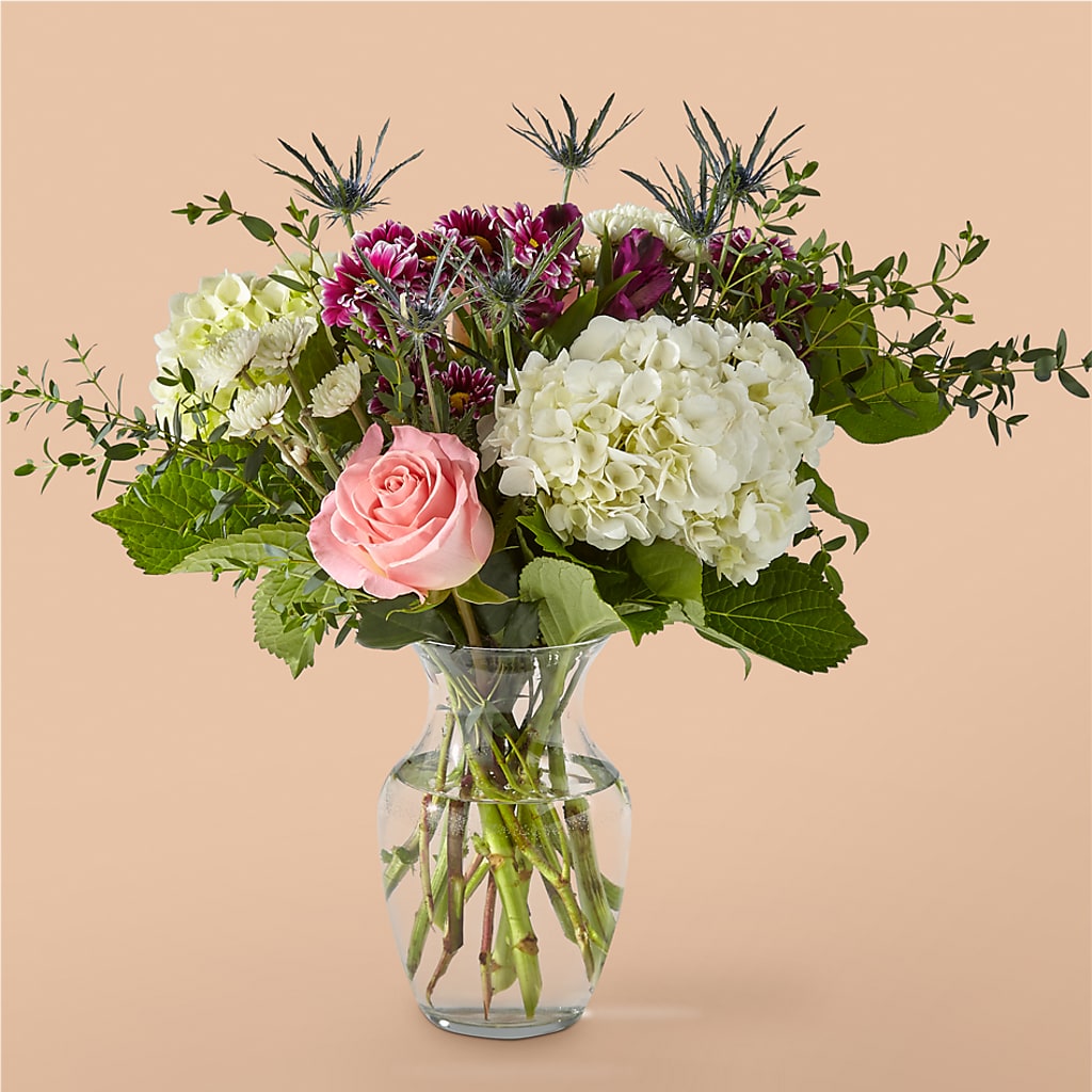 Parlour Bouquet – Flowers By Mayra Inc, Freeport NY