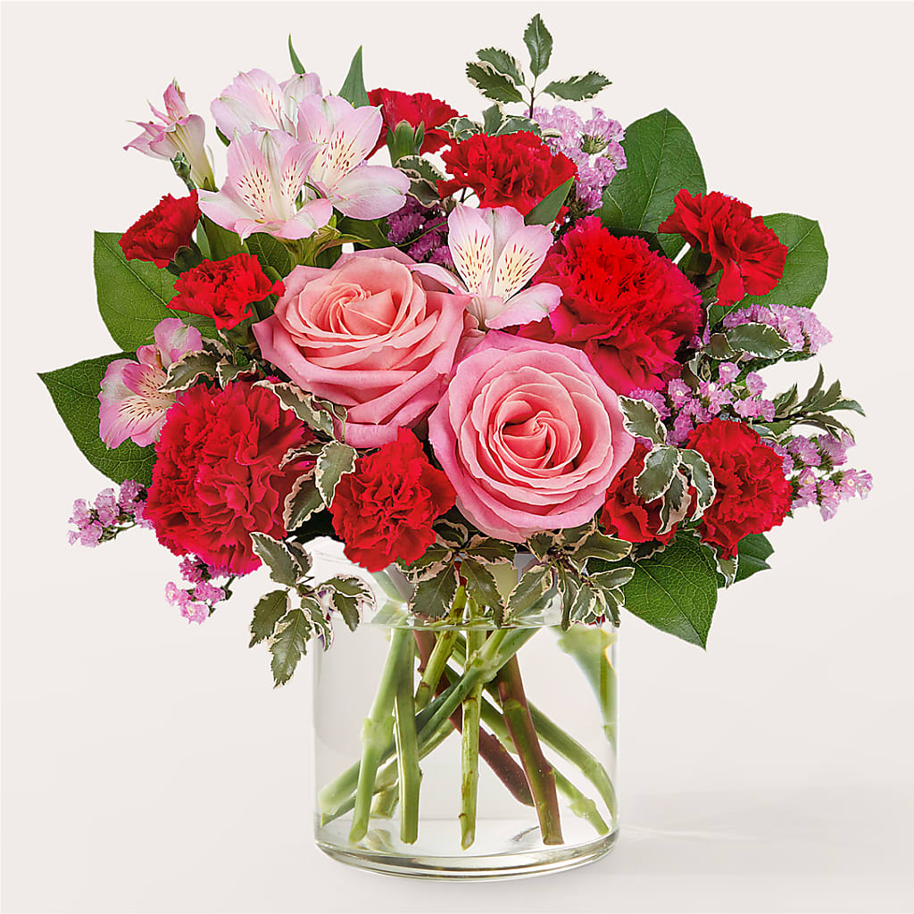 First Impressions Bouquet – Flowers By Mayra Inc, Freeport NY