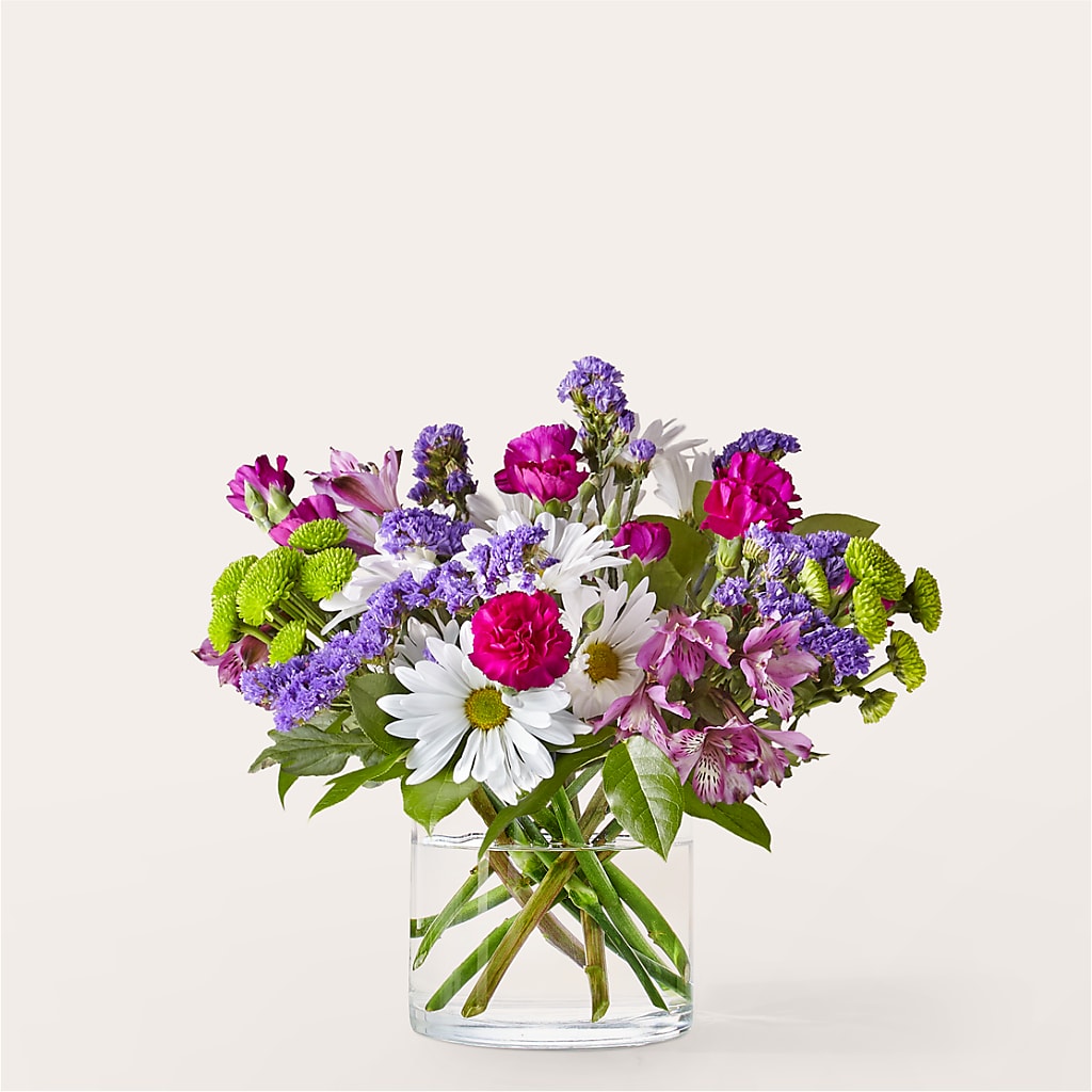 Wild Berry Bouquet – Flowers By Mayra Inc, Freeport NY