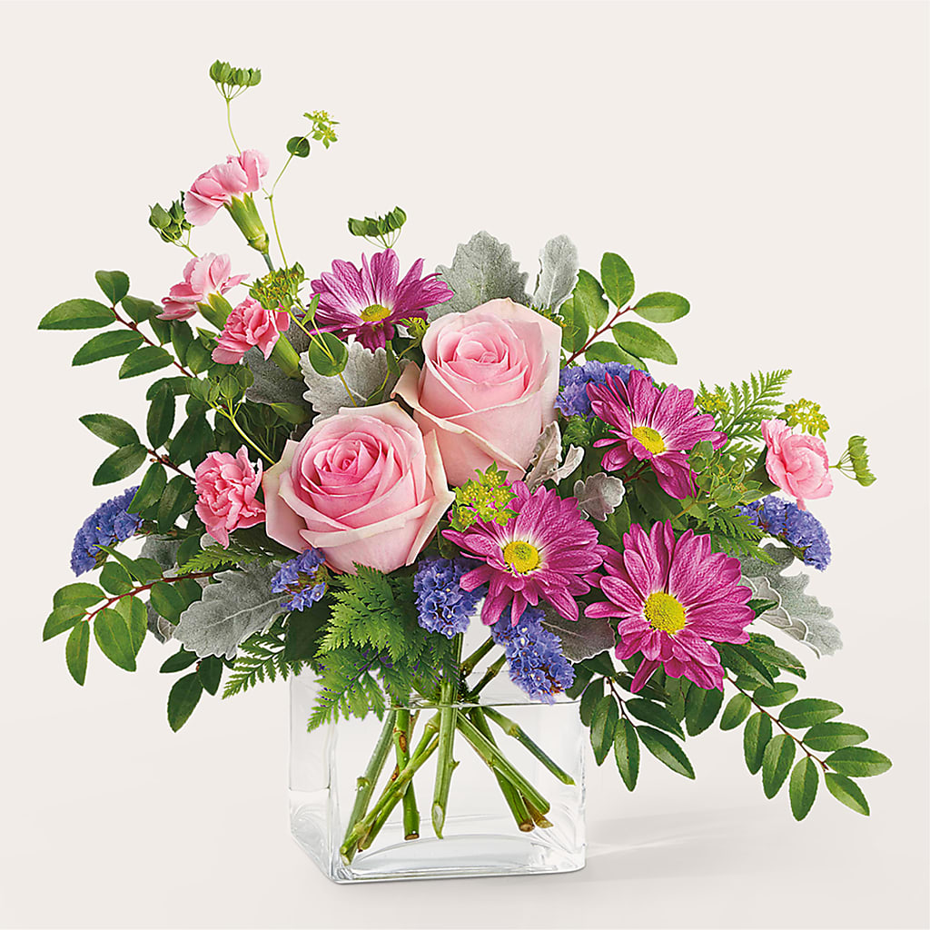 Starlet Bouquet – Flowers By Mayra Inc, Freeport NY
