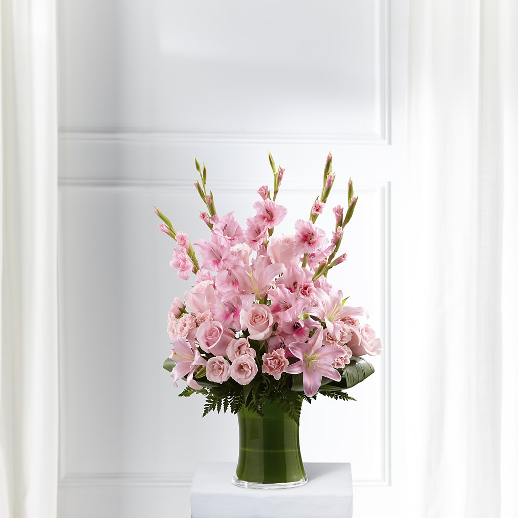 Lovely Tribute Bouquet – Flowers By Mayra Inc, Freeport NY