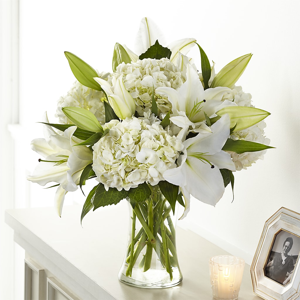 Compassionate Lily Bouquet – Flowers By Mayra Inc, Freeport NY