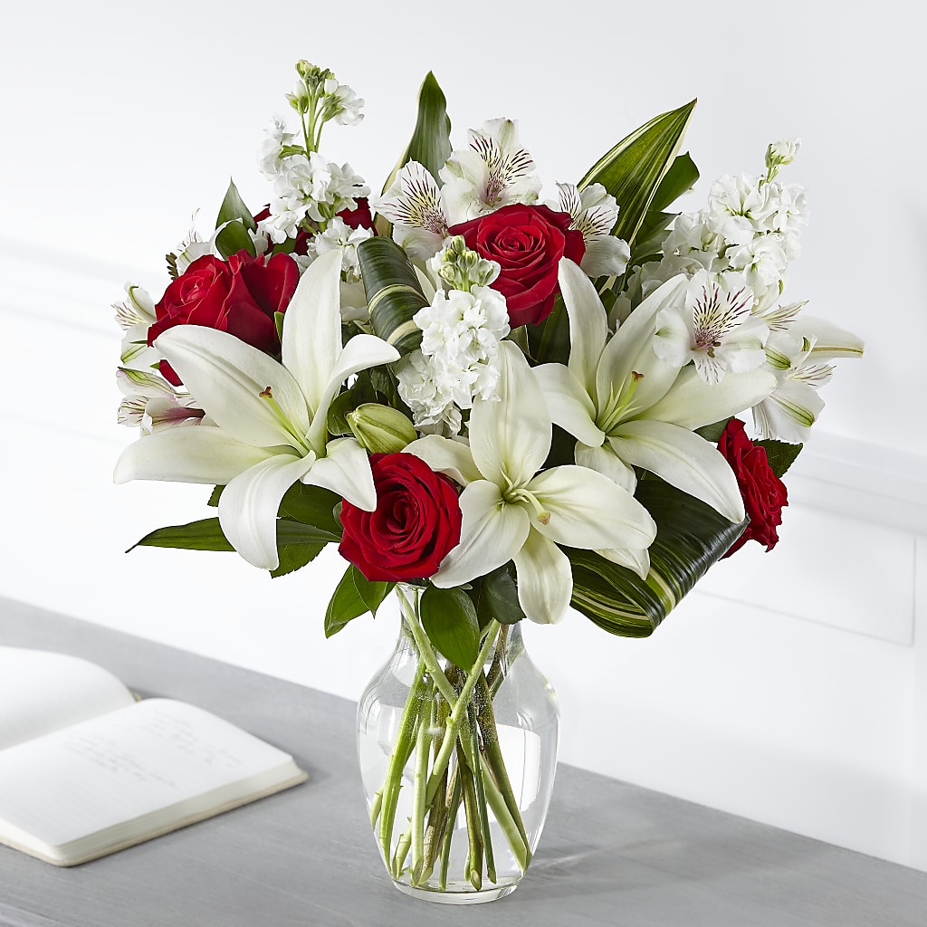 Loving Respect Bouquet – Flowers By Mayra Inc, Freeport NY