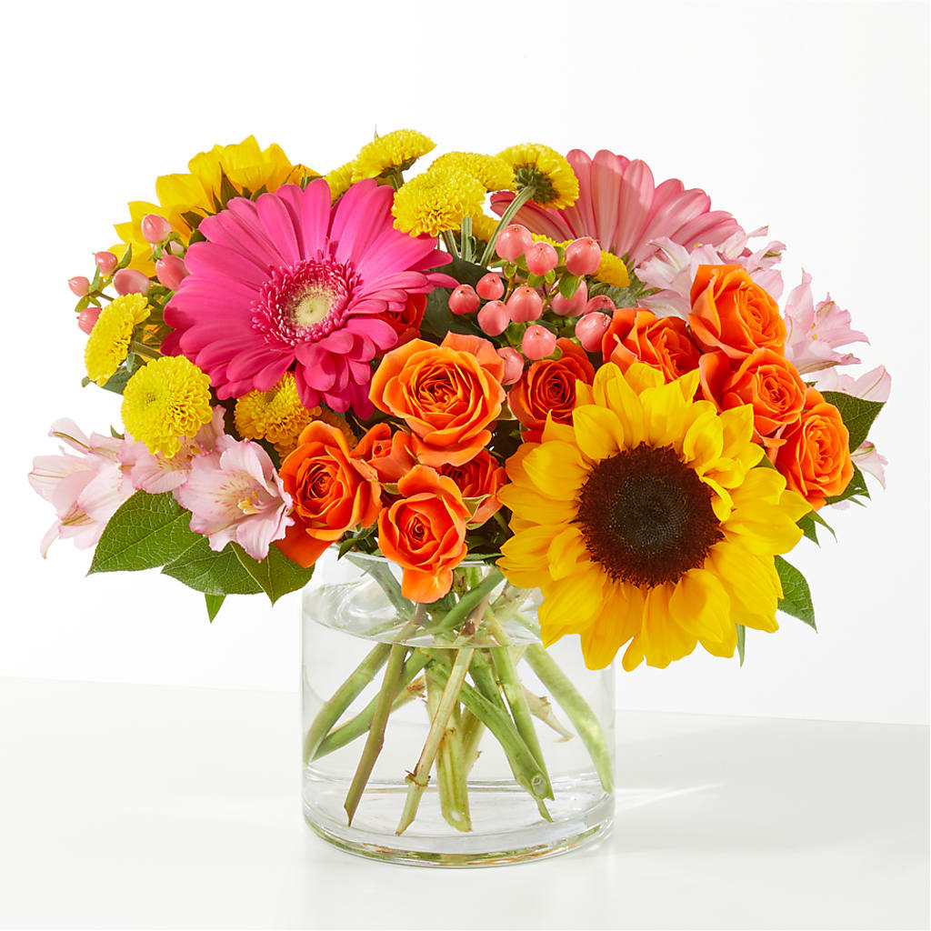 Beach Day Bouquet – Flowers By Mayra Inc, Freeport NY
