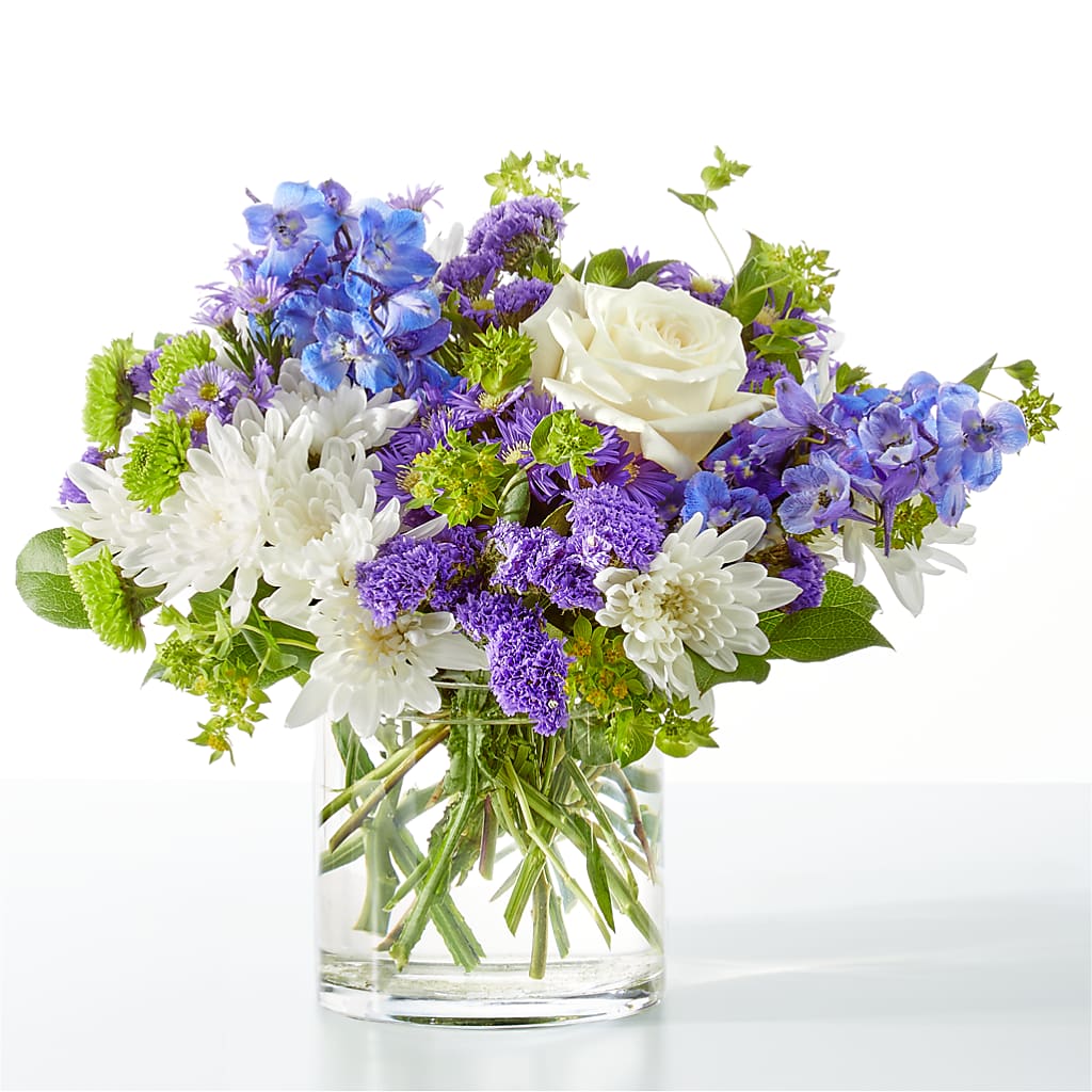 Genuine Gestures Bouquet – Flowers By Mayra Inc, Freeport NY