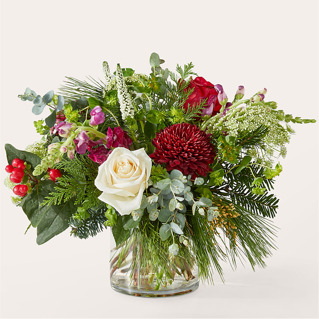 Cranberry Fizz Bouquet – Flowers By Mayra Inc, Freeport NY