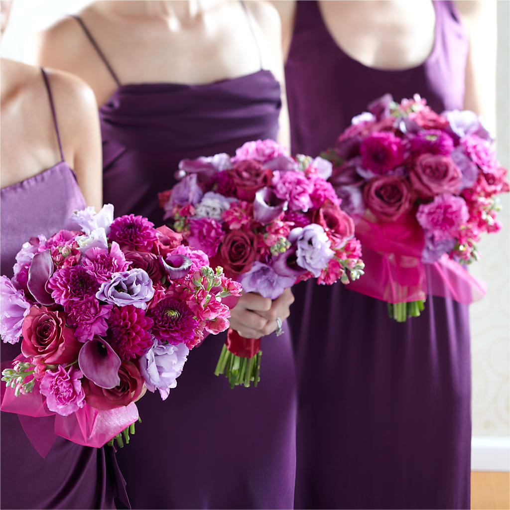 Bridesmaid's Garden Bouquet – Flowers By Mayra Inc, Freeport NY