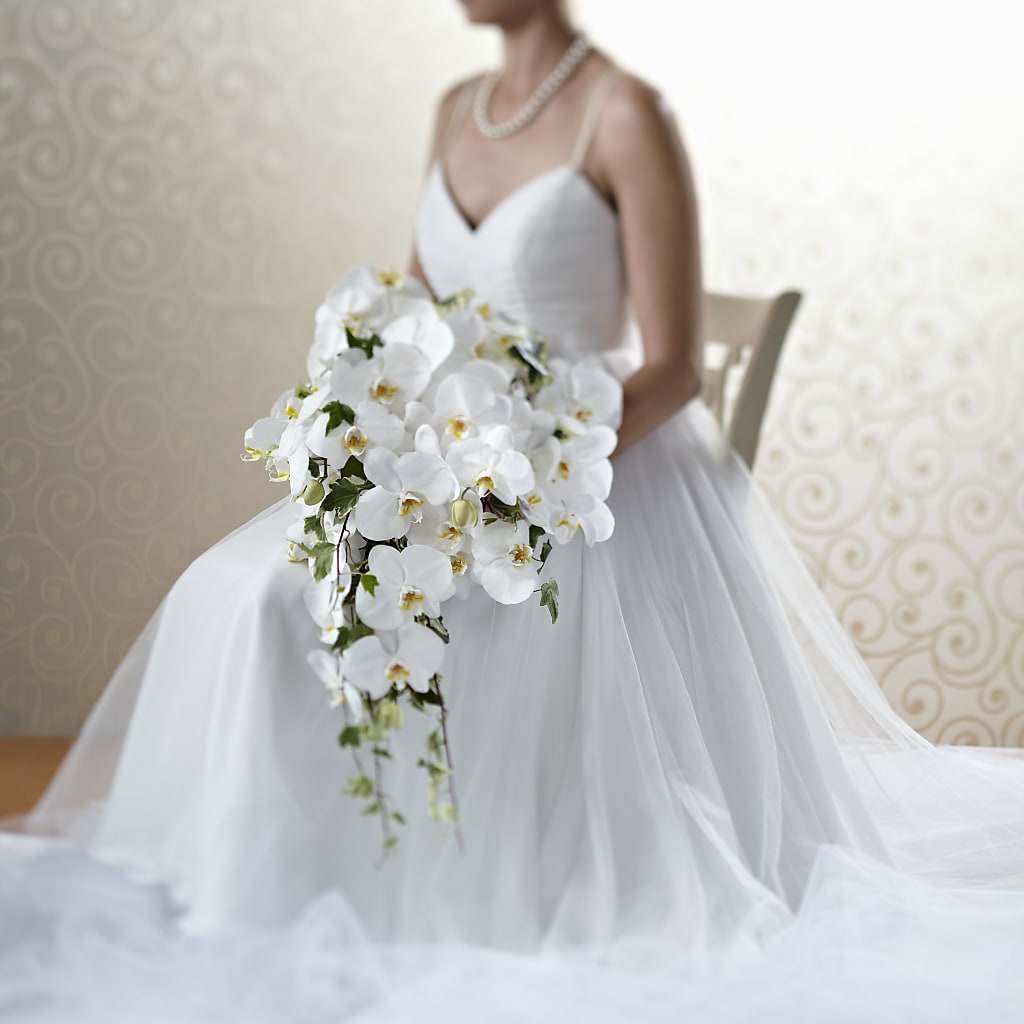 Classic White Bouquet – Flowers By Mayra Inc, Freeport NY