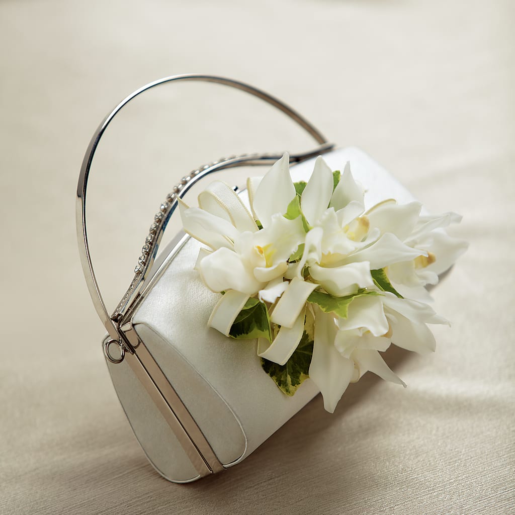 White Purse Decor – Flowers By Mayra Inc, Freeport NY