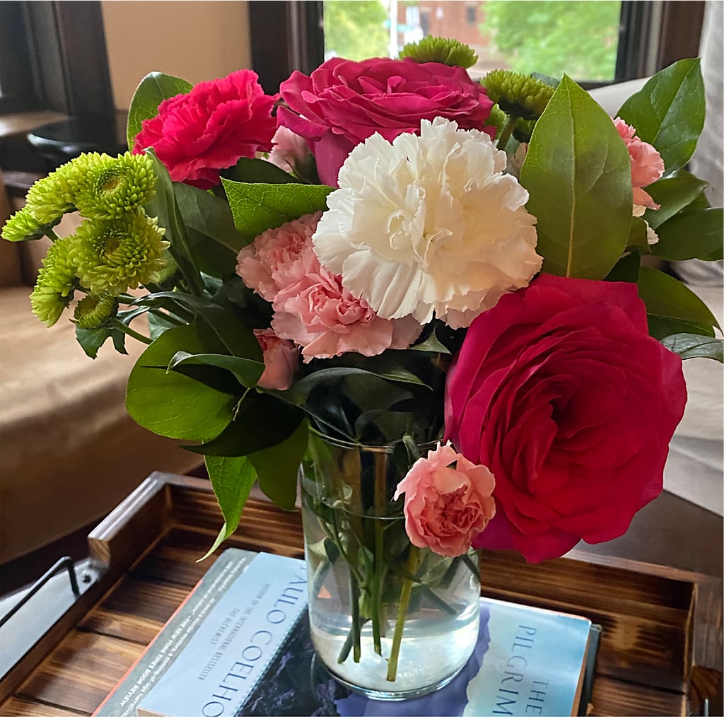 Sweet & Pretty Bouquet –  Flowers By Mayra Inc, Freeport NY