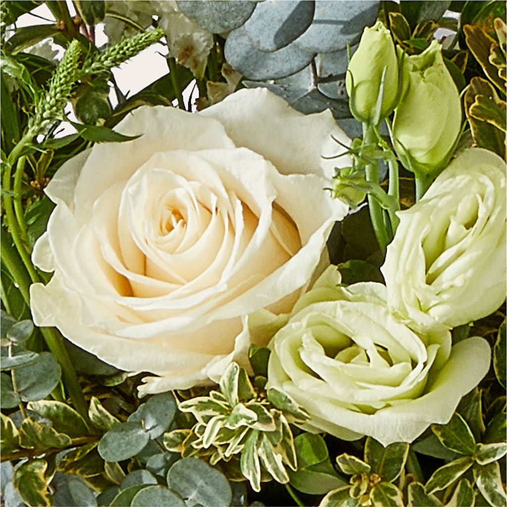 Cashmere Bouquet –  Flowers By Mayra Inc, Freeport NY