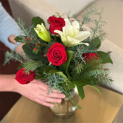 Glittering Lights Bouquet –  Flowers By Mayra Inc, Freeport NY