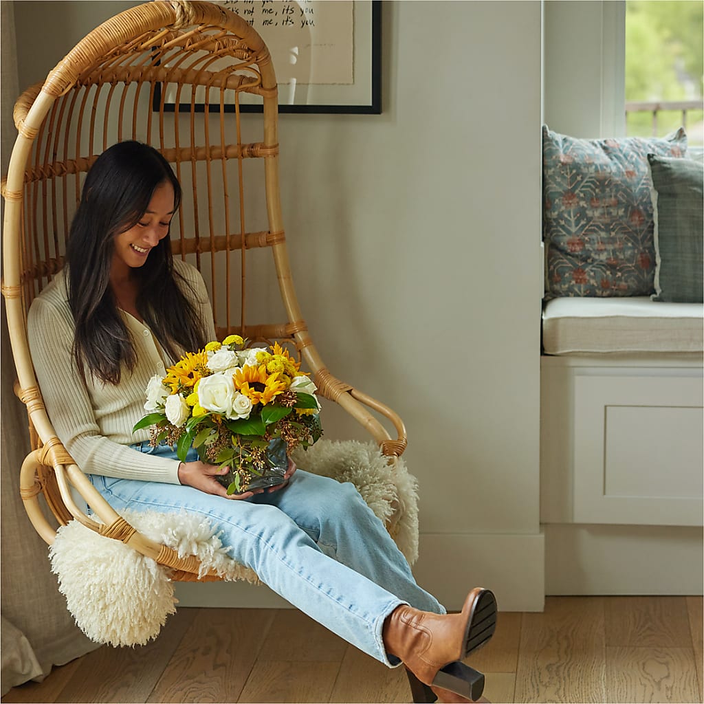 Luminous Morning Bouquet –  Flowers By Mayra Inc, Freeport NY