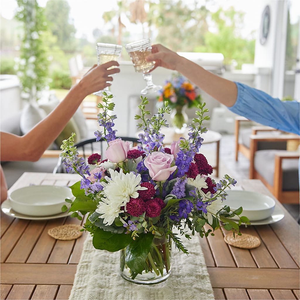 Violet Frost Bouquet –  Flowers By Mayra Inc, Freeport NY