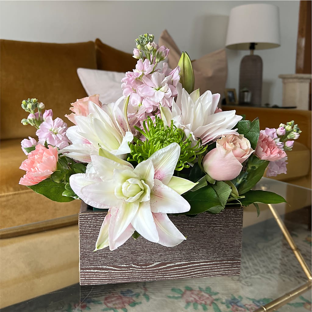 Beautiful Spirit Basket –  Flowers By Mayra Inc, Freeport NY
