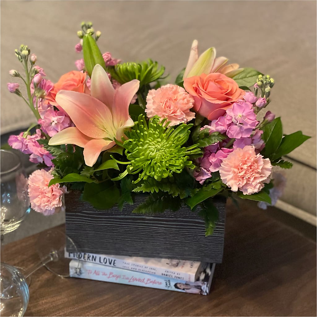 Beautiful Spirit Basket –  Flowers By Mayra Inc, Freeport NY
