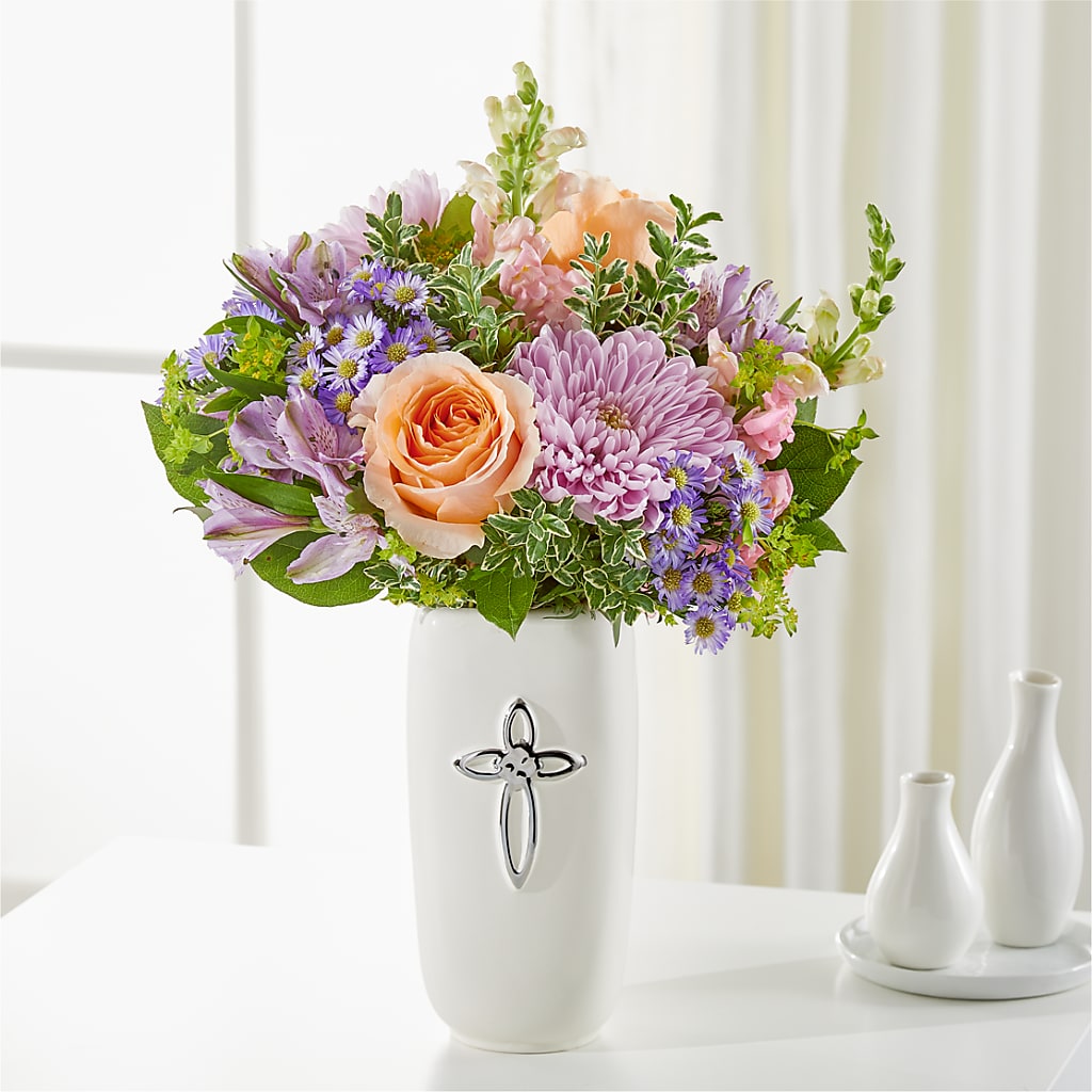 Divine Gift Bouquet –  Flowers By Mayra Inc, Freeport NY