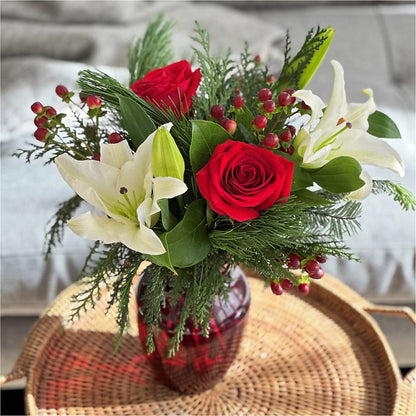 Evergreen Delight Bouquet –  Flowers By Mayra Inc, Freeport NY
