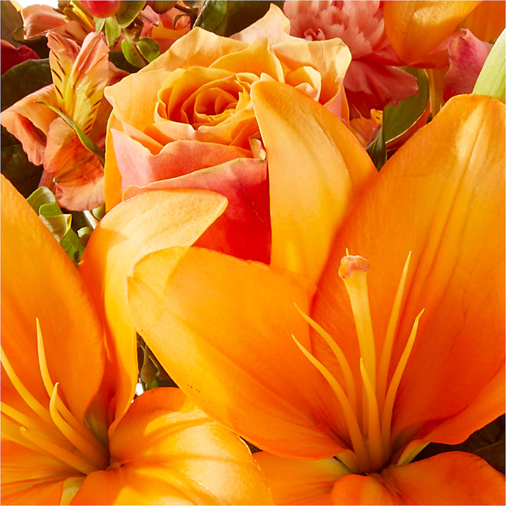 Afternoon Light Bouquet –  Flowers By Mayra Inc, Freeport NY