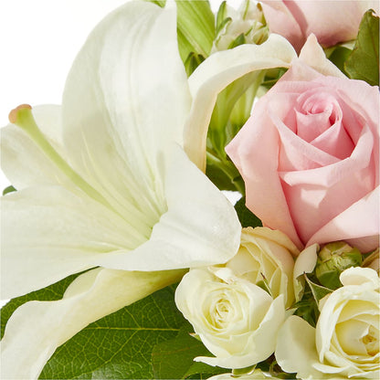 Kindhearted Bouquet –  Flowers By Mayra Inc, Freeport NY
