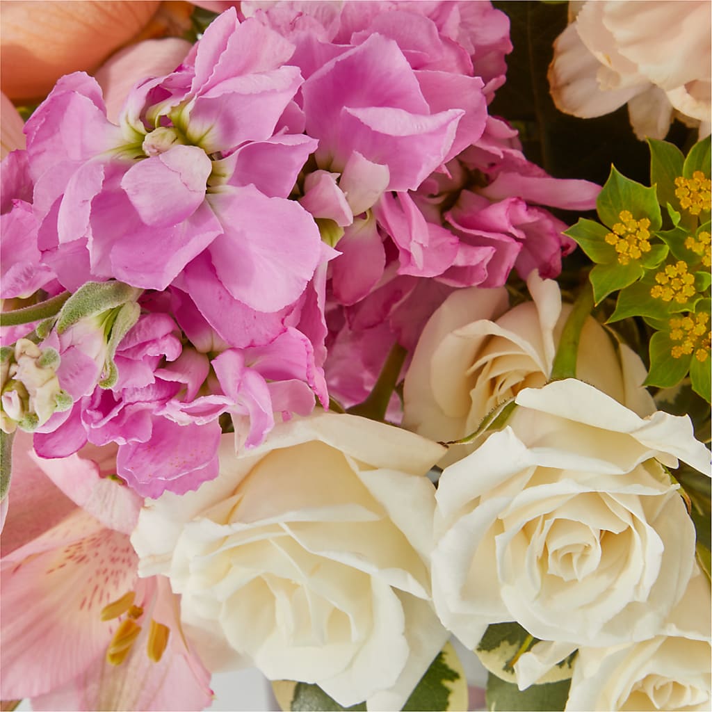 Paradise Bouquet –  Flowers By Mayra Inc, Freeport NY