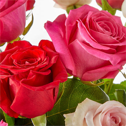 Charming Rose Bouquet –  Flowers By Mayra Inc, Freeport NY