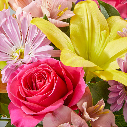 Sprinkles Bouquet –  Flowers By Mayra Inc, Freeport NY