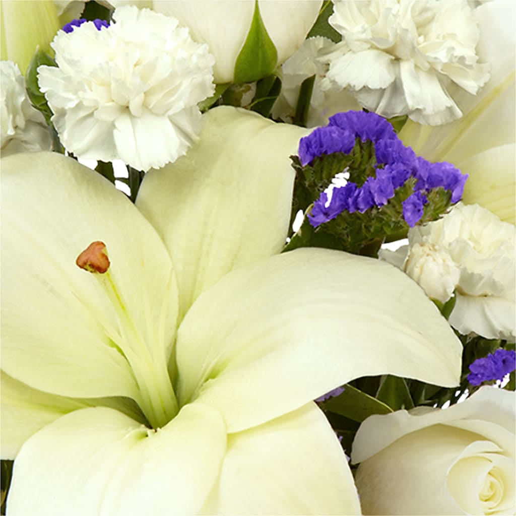 Sapphire Rush Bouquet –  Flowers By Mayra Inc, Freeport NY
