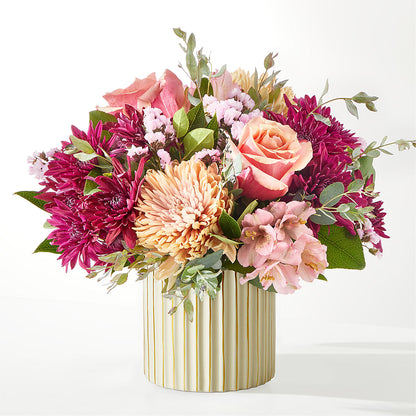 Berry Cobbler Bouquet with Ivory Vase –  Flowers By Mayra Inc, Freeport NY