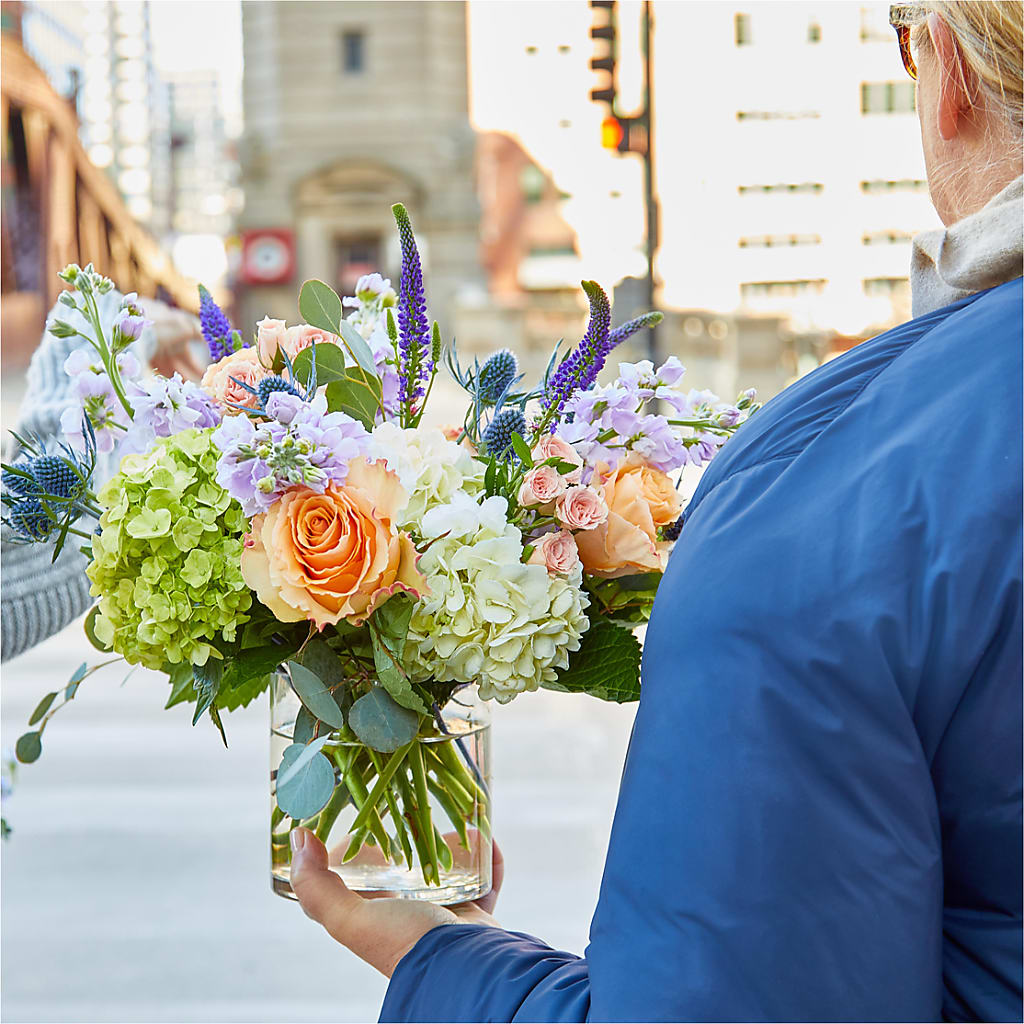 Porch Swing Bouquet –  Flowers By Mayra Inc, Freeport NY