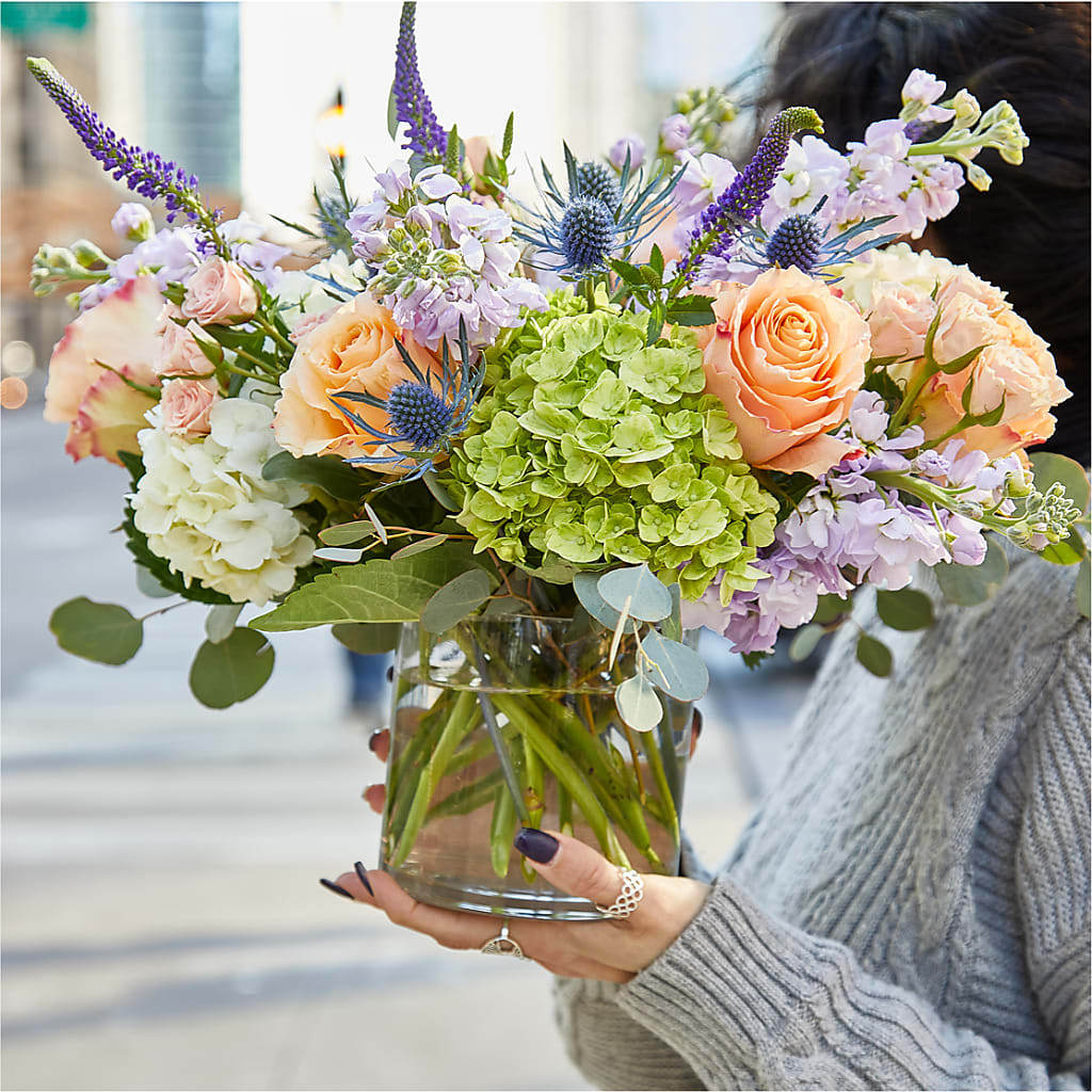 Porch Swing Bouquet –  Flowers By Mayra Inc, Freeport NY