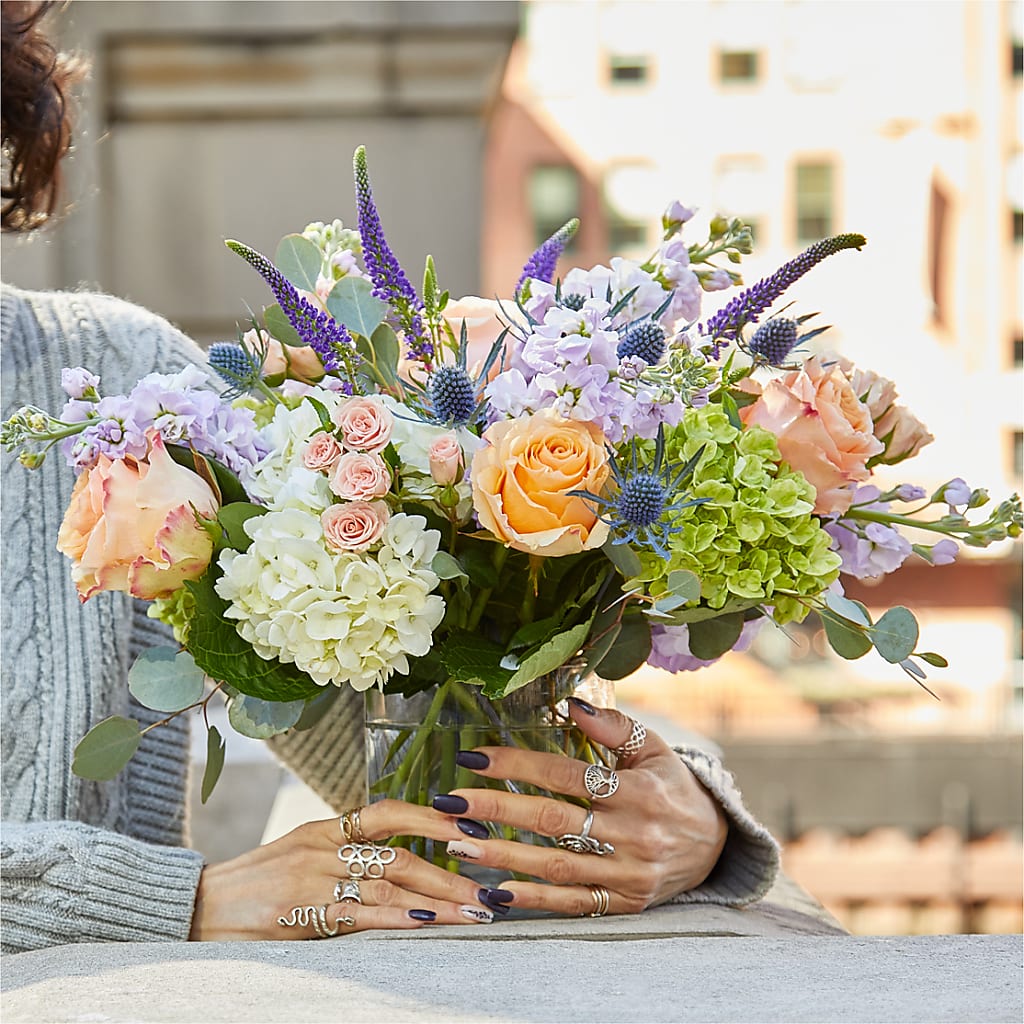 Porch Swing Bouquet –  Flowers By Mayra Inc, Freeport NY