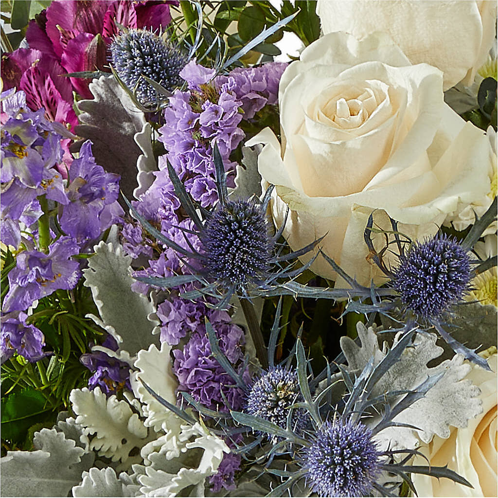 Shooting Star Bouquet –  Flowers By Mayra Inc, Freeport NY