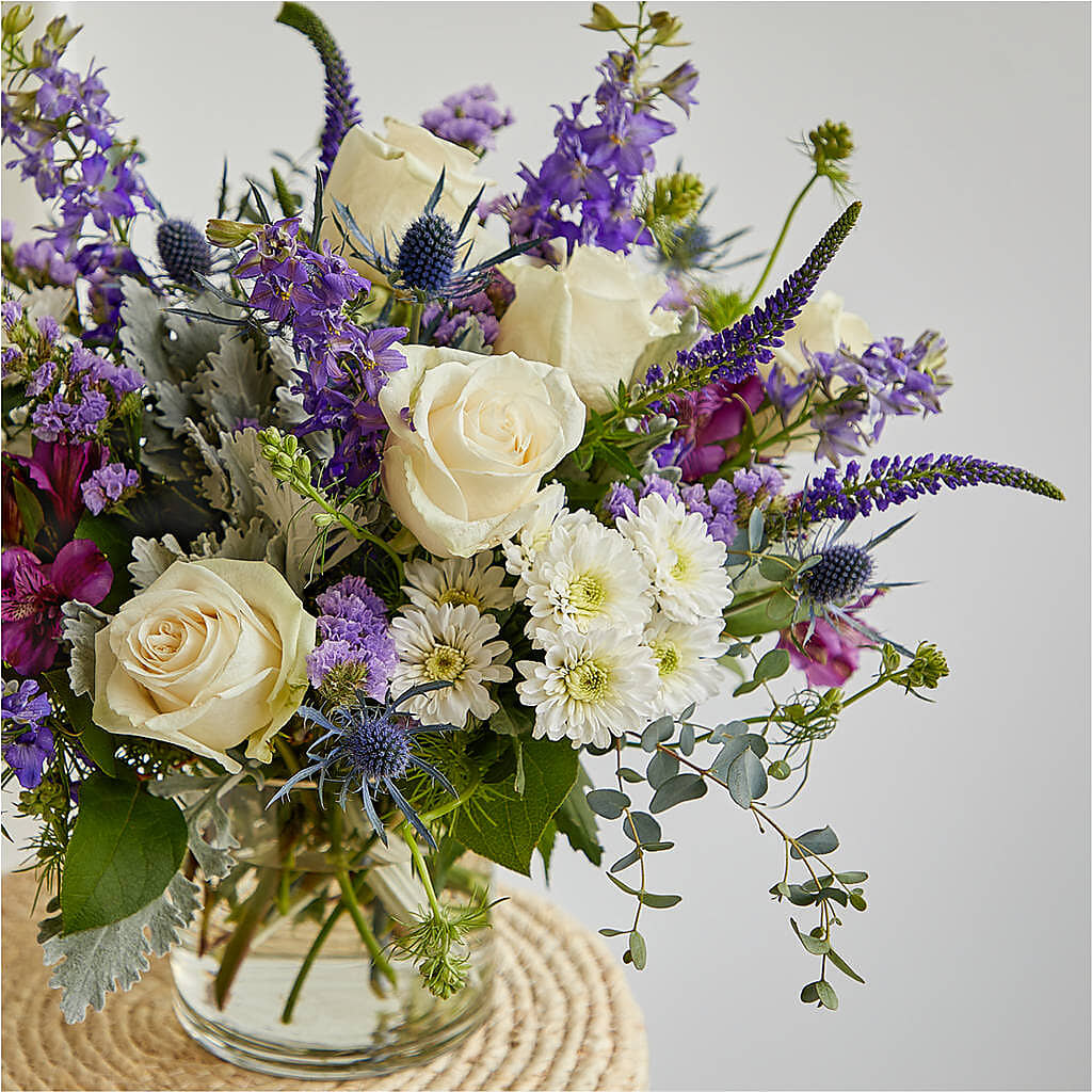 Shooting Star Bouquet –  Flowers By Mayra Inc, Freeport NY