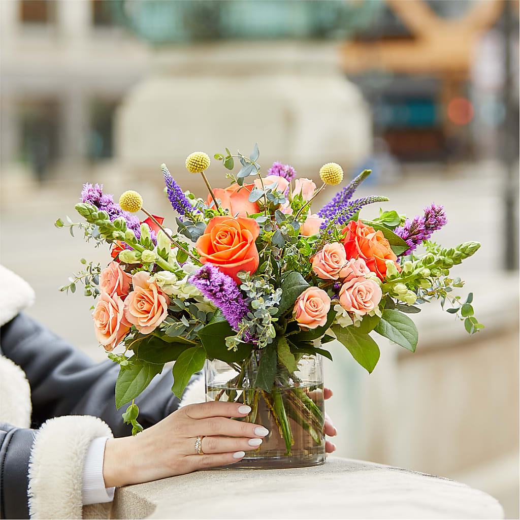 The Standout Bouquet –  Flowers By Mayra Inc, Freeport NY