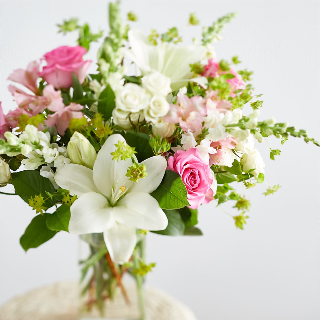 Fondly Bouquet –  Flowers By Mayra Inc, Freeport NY