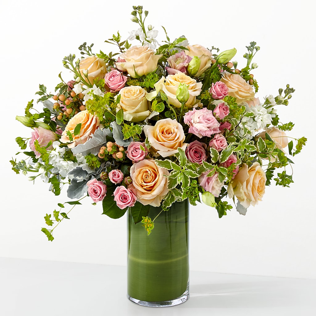 The Glamour Shot –  Flowers By Mayra Inc, Freeport NY